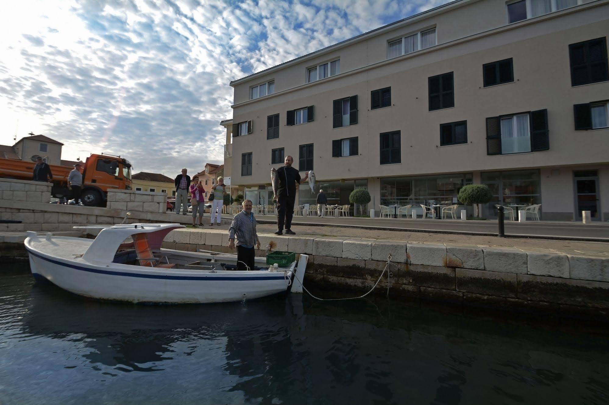 Hotel Borovnik Tisno